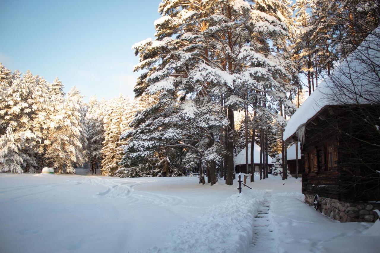 Gungas Hotel Ādaži Buitenkant foto